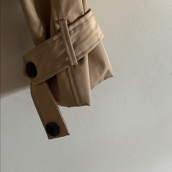 Stoosh Tan Crop Trench Style Blazer Jacket Size Large - Picture 7 of 9